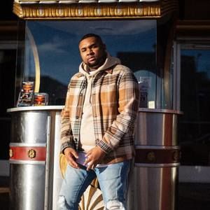 Meet your Posher, Chris